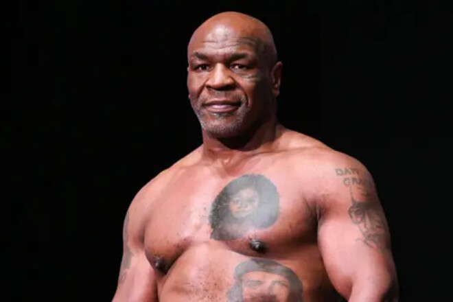 Майк ТАЙСОН: «Этот парень однозначно лучше Мейвезера» Майк ТАЙСОН: «Этот парень однозначно лучше Мейвезера»