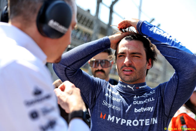 Сайнс пропустит общение с прессой в Сан-Паулу Сайнс пропустит общение с прессой в Сан-Паулу