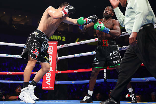 Ортис нокаутировал Лубина во втором раунде и защитил звание чемпиона Ортис нокаутировал Лубина во втором раунде и защитил звание чемпиона