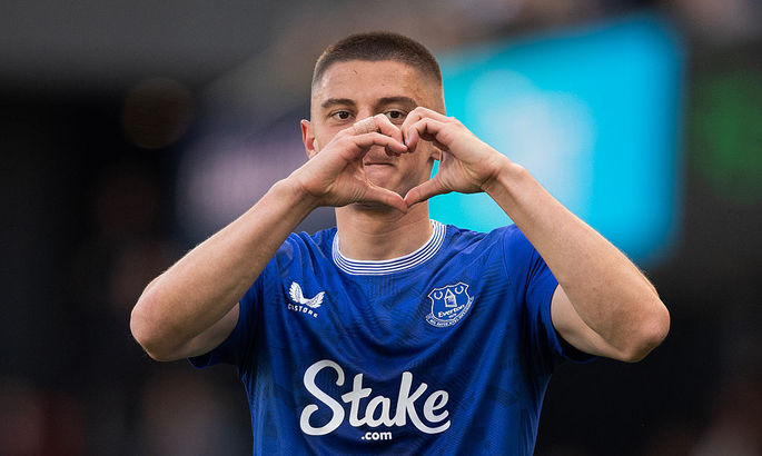 Статистические порталы оценили игру Миколенко в матче против Манчестер Юнайтед Статистические порталы оценили игру Миколенко в матче против Манчестер Юнайтед