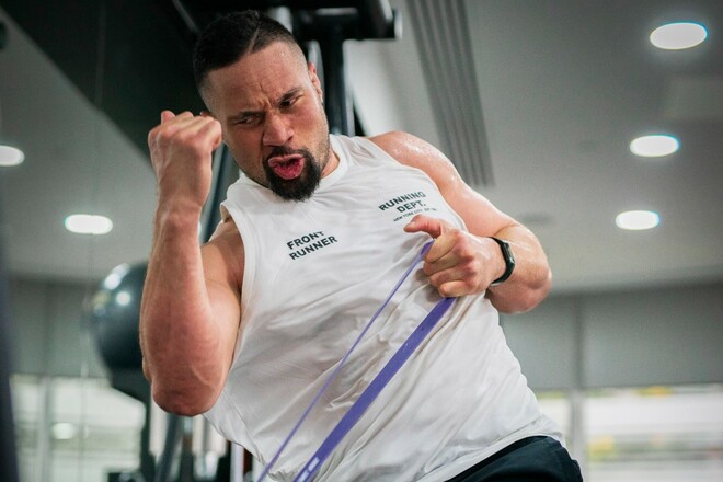 Джозеф ПАРКЕР: «Усик рад, что я проиграл. Знаете почему?» Джозеф ПАРКЕР: «Усик рад, что я проиграл. Знаете почему?»