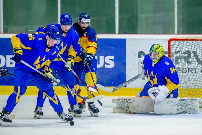 Две команды отказались играть со сборной Украины в декабре Две команды отказались играть со сборной Украины в декабре