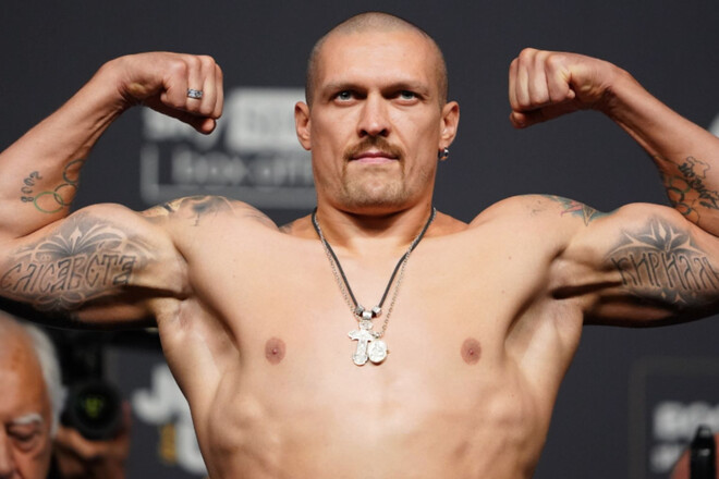 Стало известно, за какие деньги Усик готов драться с Уордли Стало известно, за какие деньги Усик готов драться с Уордли