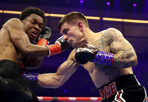 Бой года в Эр-Рияде? Абдулла Мейсон стал самым молодым чемпионом в мире