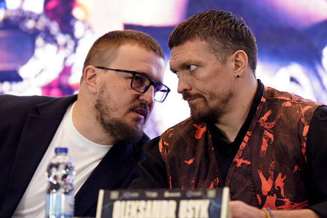 Красюк объяснил, почему Усик отказался от титула WBO Красюк объяснил, почему Усик отказался от титула WBO
