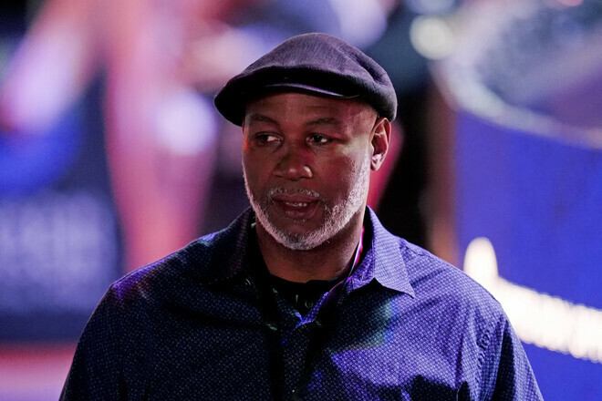 Леннокс ЛЬЮИС: «Знаете, почему бой с Кличко был таким тяжелым?» Леннокс ЛЬЮИС: «Знаете, почему бой с Кличко был таким тяжелым?»