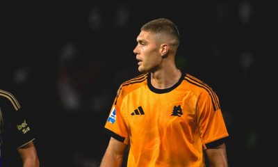 Милан заинтересовался украинцем Артёмом Довбиком