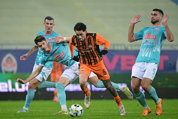 12-й тур УПЛ: поражение «Динамо» и разгром от «Шахтёра»