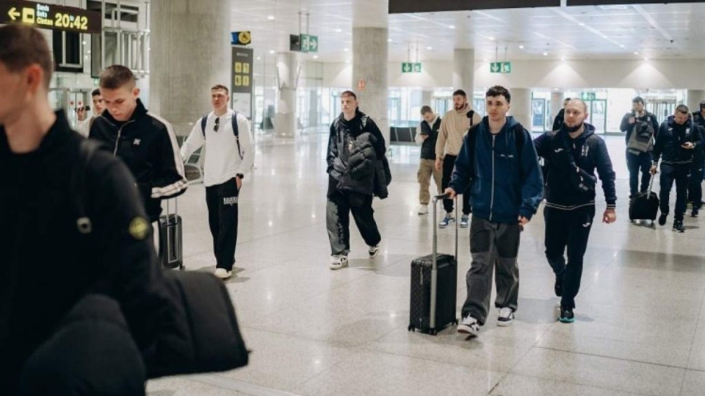 Сборная Украины прибыла в Париж на матч с Францией