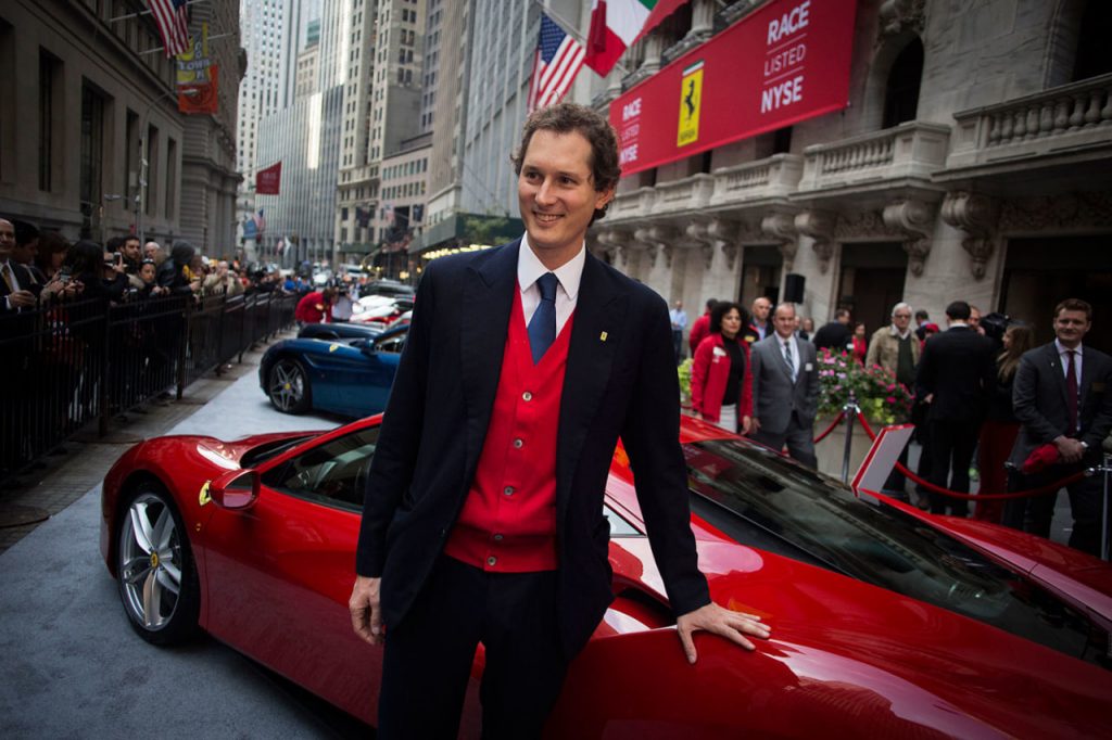 Глава Ferrari раскритиковал Леклера и Хэмилтона