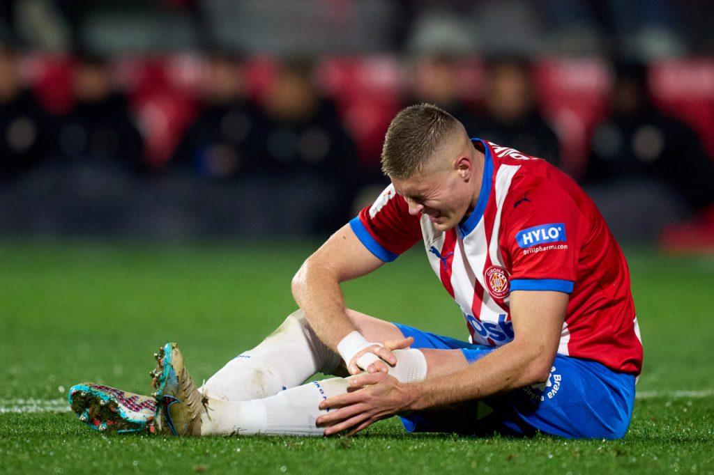 Артем Довбик выбыл из строя на шесть недель после травмы