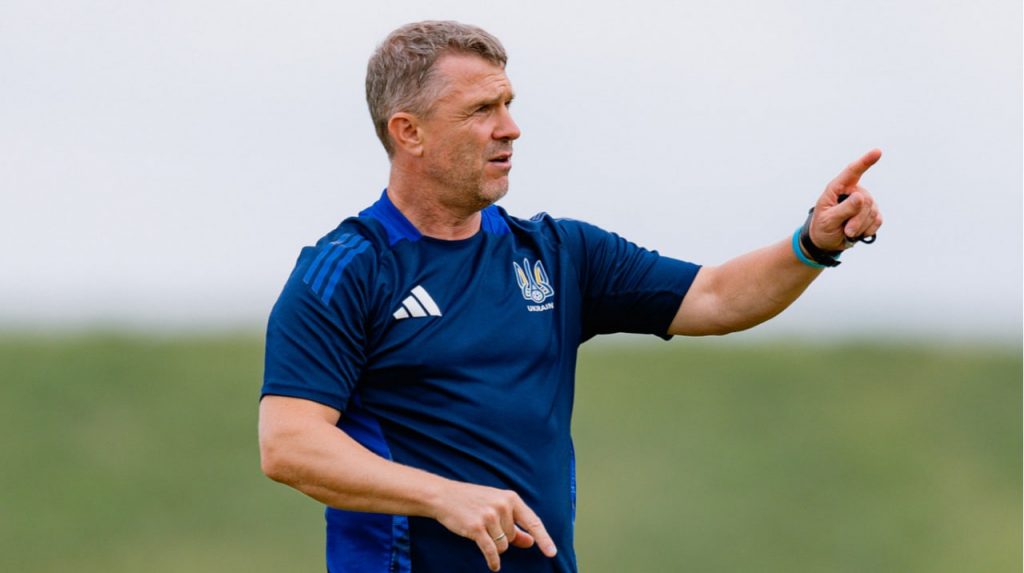 Ребров и сборная: почему критика тренера преждевременная