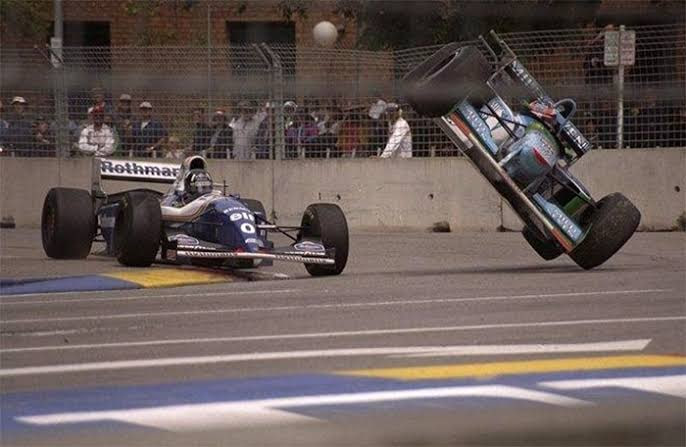 Драма сезона-1994: как Шумахер взял свой первый титул