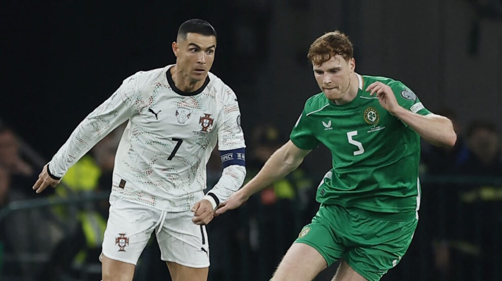 Португалия просит ФИФА смягчить наказание для Роналду
