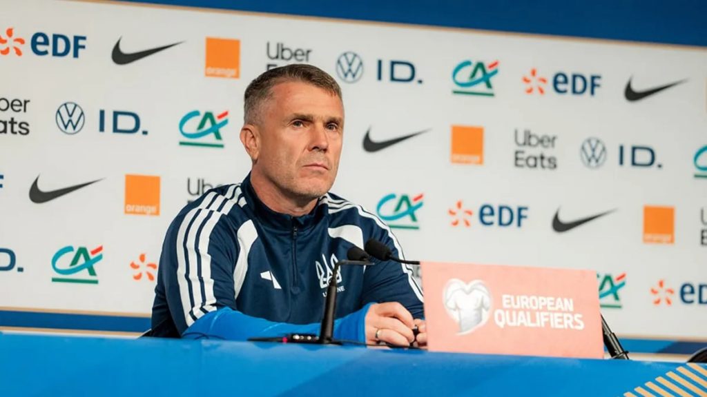 Ребров провел пресс-конференцию перед матчем с Исландией