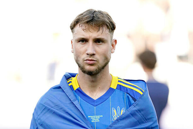 Белый оценил игру Ваната в матче Украины с прессингом