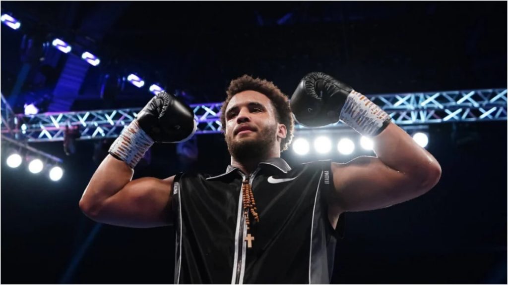 Уоррен объяснил, зачем Итауме больше раундов