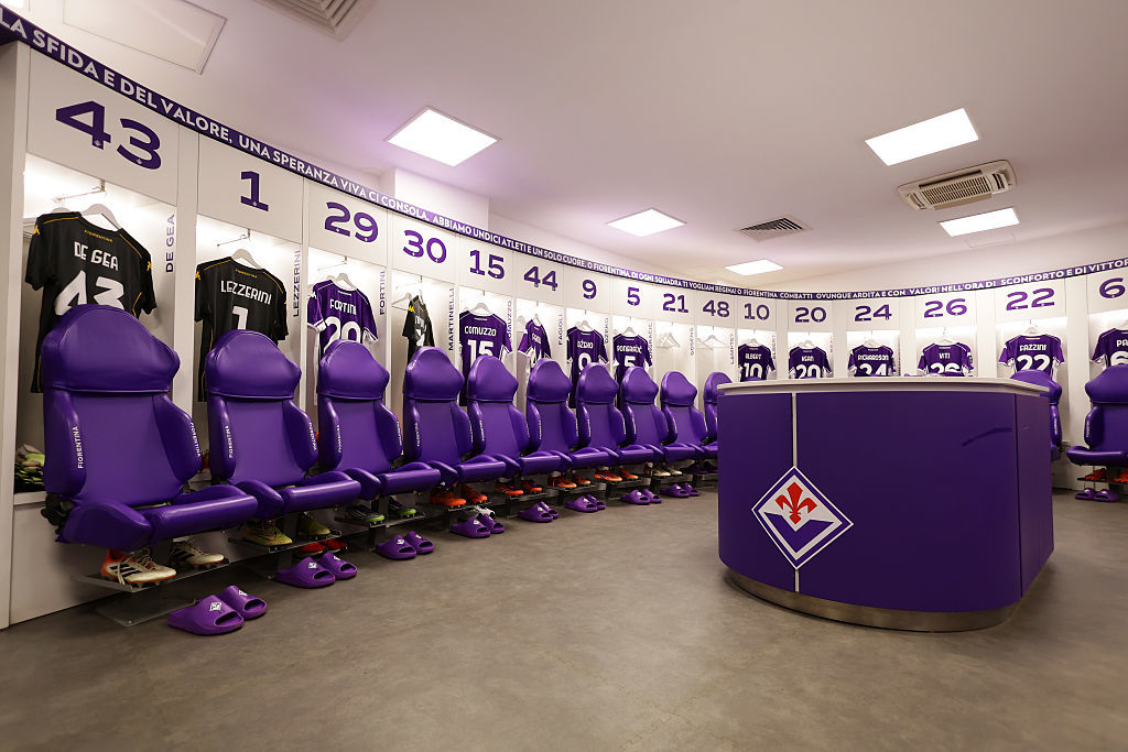 Фиалка не цветет. О кризисе в расположении еврокубкового соперника Динамо Фиалка не цветет. О кризисе в расположении еврокубкового соперника Динамо