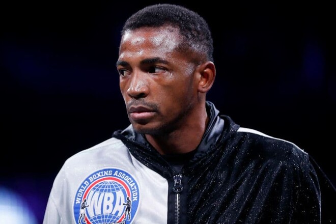 Известный боксер призвал наказать своего оппонента за допинг Известный боксер призвал наказать своего оппонента за допинг