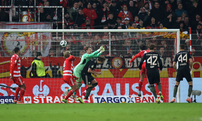 Кубок Германии. Парад автоголов и пенальти в Берлине, сенсация в Гамбурге Кубок Германии. Парад автоголов и пенальти в Берлине, сенсация в Гамбурге