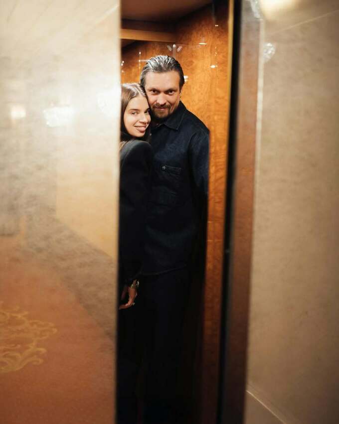 ФОТО. Жена Усика показала романтичный фотосет с мужем. Красота ФОТО. Жена Усика показала романтичный фотосет с мужем. Красота