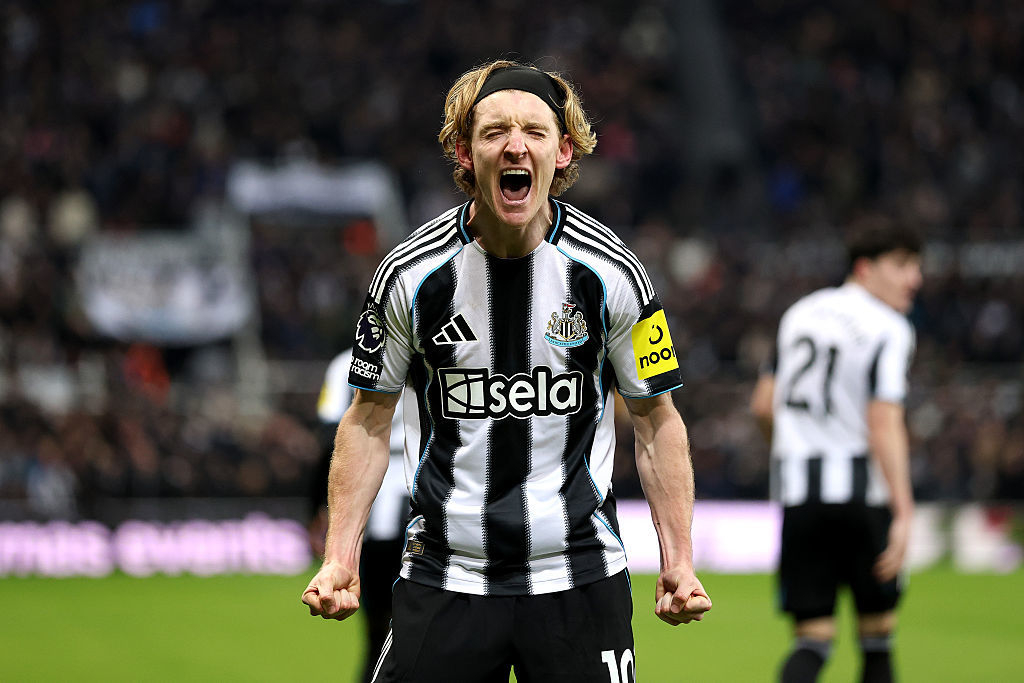 АПЛ. Когда капитан спасает от неизбежного: Тоттенхэм каким-то чудом не проиграл на Сент-Джеймс Парк