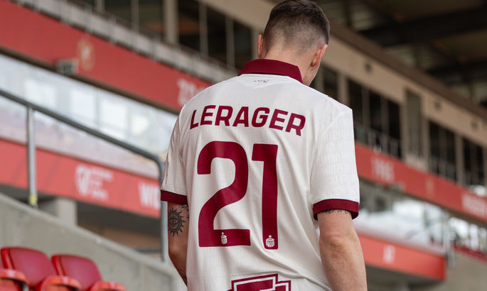 Променял Лигу чемпионов на аутсайдера чемпионата Польши. Экс-тренер Шахтёра усилился полузащитником Копенгагена Променял Лигу чемпионов на аутсайдера чемпионата Польши. Экс-тренер Шахтёра усилился полузащитником Копенгагена