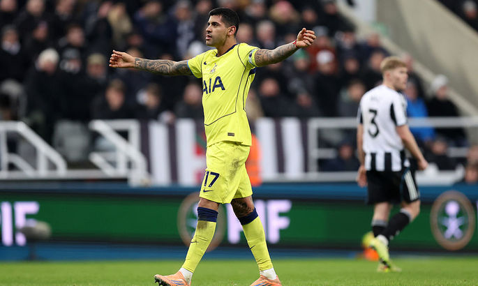 АПЛ. Шпоры спасаются на последних минутах. Ньюкасл – Тоттенхэм 2:2. Обзор матча АПЛ. Шпоры спасаются на последних минутах. Ньюкасл – Тоттенхэм 2:2. Обзор матча