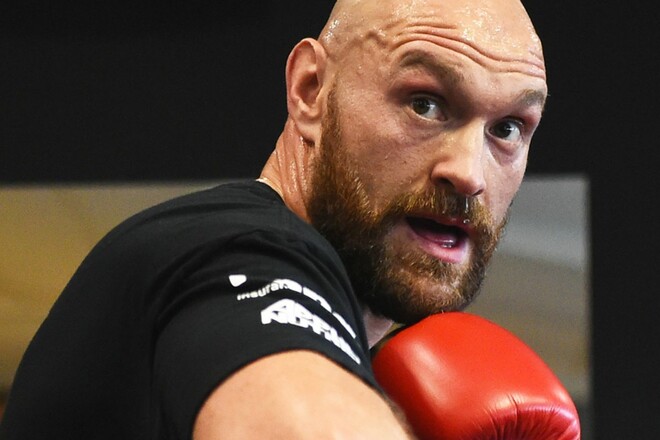 Тайсон ФЬЮРИ: «Знаете, почему Владимир Кличко лучше Усика?» Тайсон ФЬЮРИ: «Знаете, почему Владимир Кличко лучше Усика?»