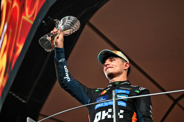 Норрис: Не думал, что расплачусь, но не смог сдержать слёз! Норрис: Не думал, что расплачусь, но не смог сдержать слёз!