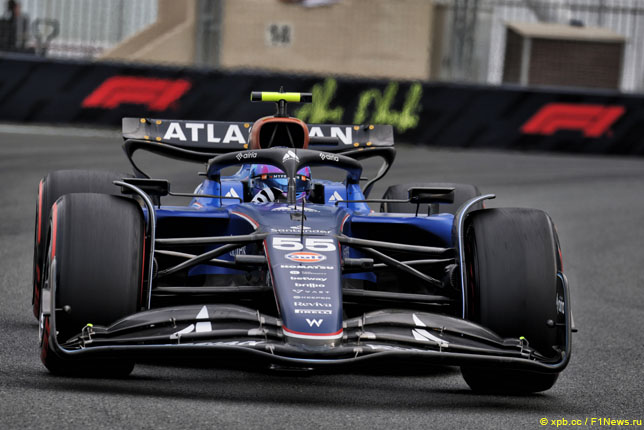 Карлос Сайнс: Меня удивила высокая деградация резины Карлос Сайнс: Меня удивила высокая деградация резины