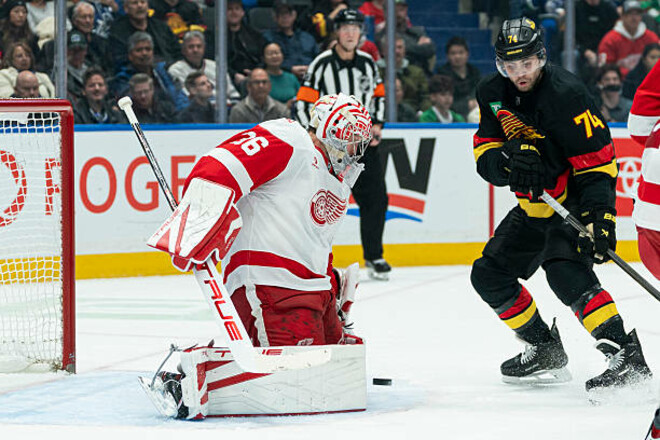 НХЛ. Победы Торонто и Детройта, топ-игра вратарей и 7 шайб Калгари НХЛ. Победы Торонто и Детройта, топ-игра вратарей и 7 шайб Калгари