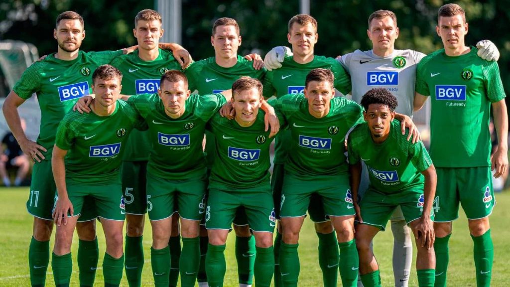 Рух – Полесье: прогноз и где смотреть матч УПЛ 7 декабря