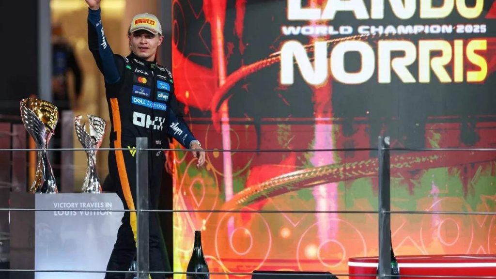 Видео Гран-при Абу-Даби: победа Макса и титул Норриса