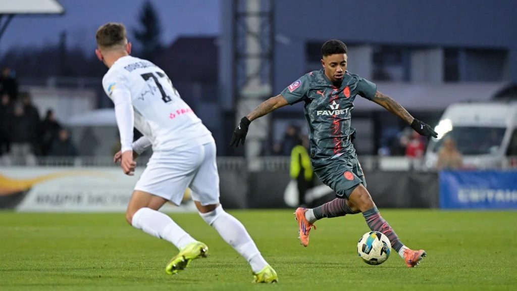 Как прошел 15 тур УПЛ: главное о матчах, интригах и трагедиях