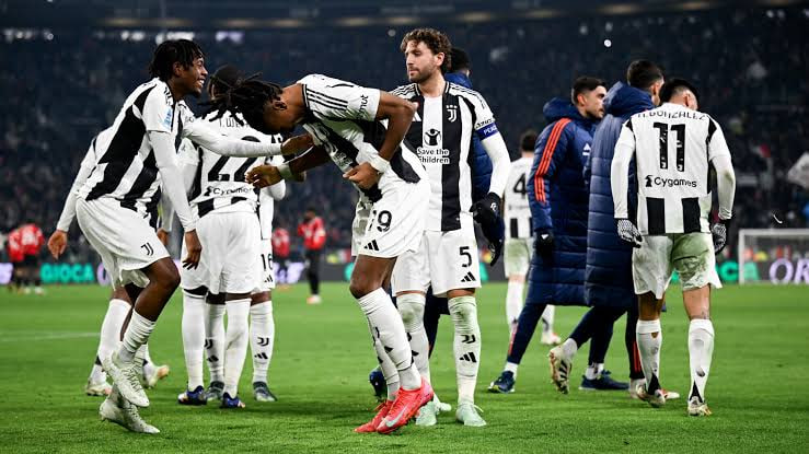 Ювентус - Рома: прогноз и где смотреть матч Серии А 20.12.25