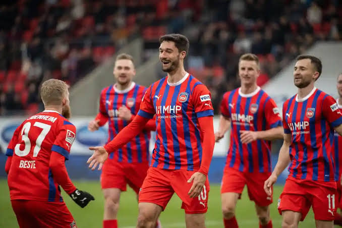 Хайденхайм - Бавария: прогноз и где смотреть матч 21.12.2025