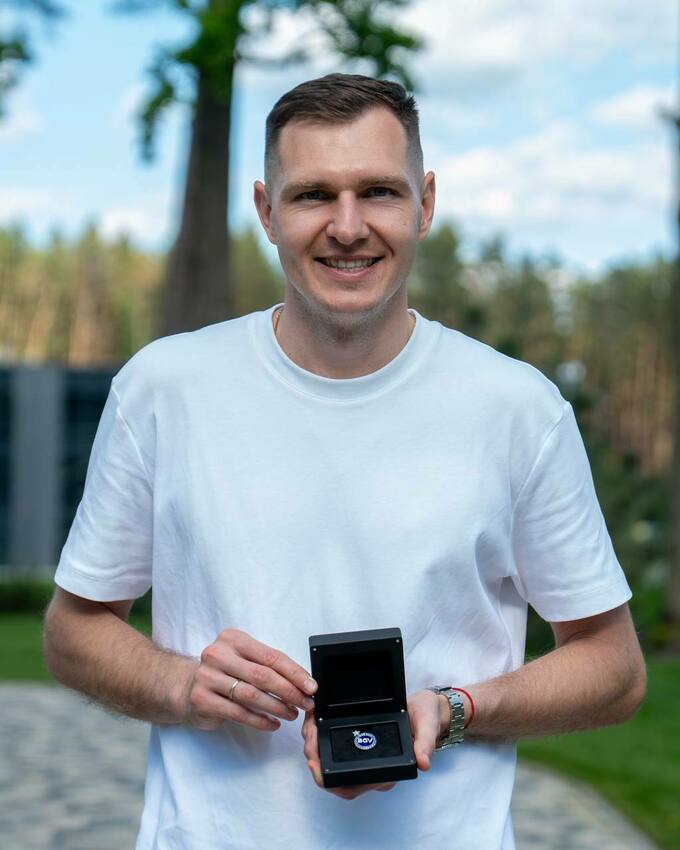 Буткевич наградил трех футболистов Полесья после завершения чемпионата