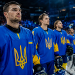Сборная Украины по хоккею вернулась в элиту ЧМ-2027 впервые с 2007 года. Что известно о составе, шансах, соперниках и главных вызовах команды.