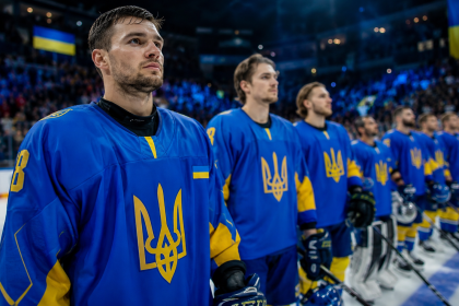 Сборная Украины по хоккею вернулась в элиту ЧМ-2027 впервые с 2007 года. Что известно о составе, шансах, соперниках и главных вызовах команды.