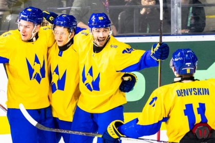 Украина на ЧМ по хоккею 2026 в Цюрихе впервые за 19 лет возвращается в элиту мирового хоккея. Расписание матчей, формат турнира, фавориты, группы и детали чемпионата мира.