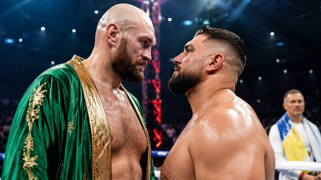 Тайсон Фьюри готов заменить Усика в бою с Кабайелом за титул WBC