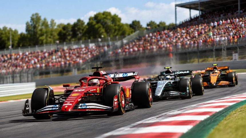 Гран-при Испании 2026 принес первую победу Хэмилтона за Ferrari: Антонелли сошел, Расселл и Норрис взяли подиум, а спор вокруг Монако продолжился после апелляций.