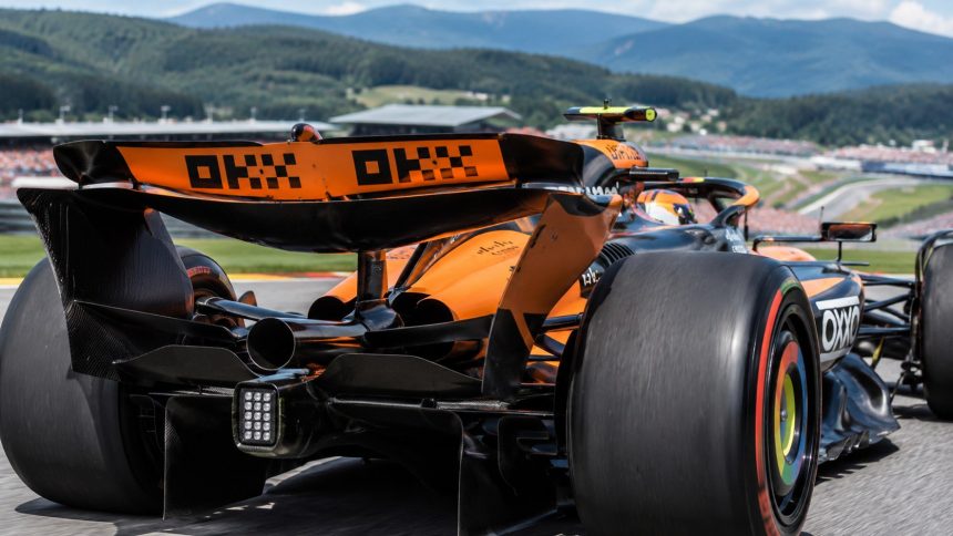McLaren привезёт на Гран-при Австрии экспериментальное заднее крыло с переворачивающимся элементом. Команда проверит новинку в пятничных тренировках на трассе Red Bull Ring.