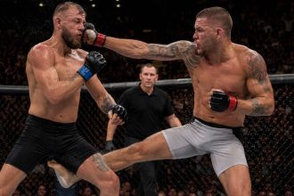 Разбираем, чем UFC отличается от бокса, кикбоксинга, борьбы и других единоборств: правила ММА, раунды, судейство, запреты, экипировка и способы победы.