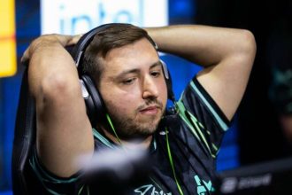 FOKUS победили Aurora со счетом 2:1 в BLAST Bounty 2026, разгромив соперника на Dust2. Узнайте результаты карт и детали вылета команды.