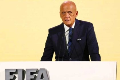 Коллина объяснил решения VAR в матче Аргентина — Египет на ЧМ-2026: почему отменили гол египтян и засчитали третий мяч аргентинцев.