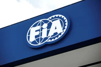 FIA сняла ограничения с россиян и белорусов: новые правила