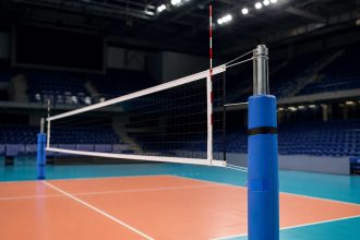 Узнайте расширенный состав сборной Украины на Евро-2026 по волейболу: список 30 игроков, позиции, соперники и дата старта турнира.