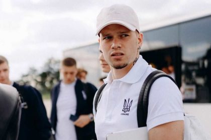 Михаил Мудрик получил вариант продолжения карьеры в клубе Фрэнка Лэмпарда. Узнайте, какие английские команды интересуются вингером «Челси».